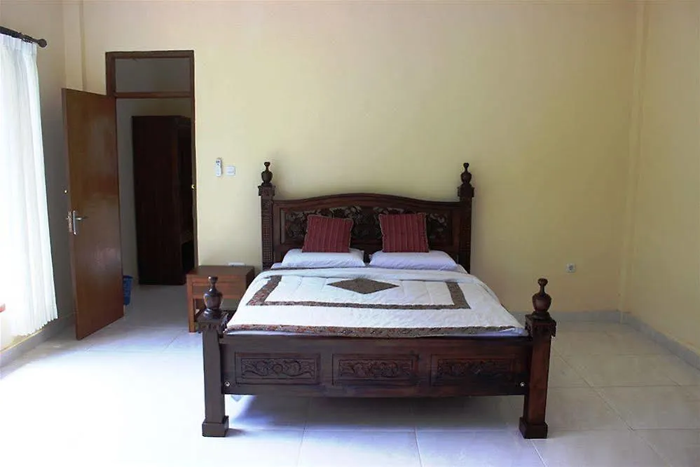 Agung Trisna Bungalows Ubud  Guest house
